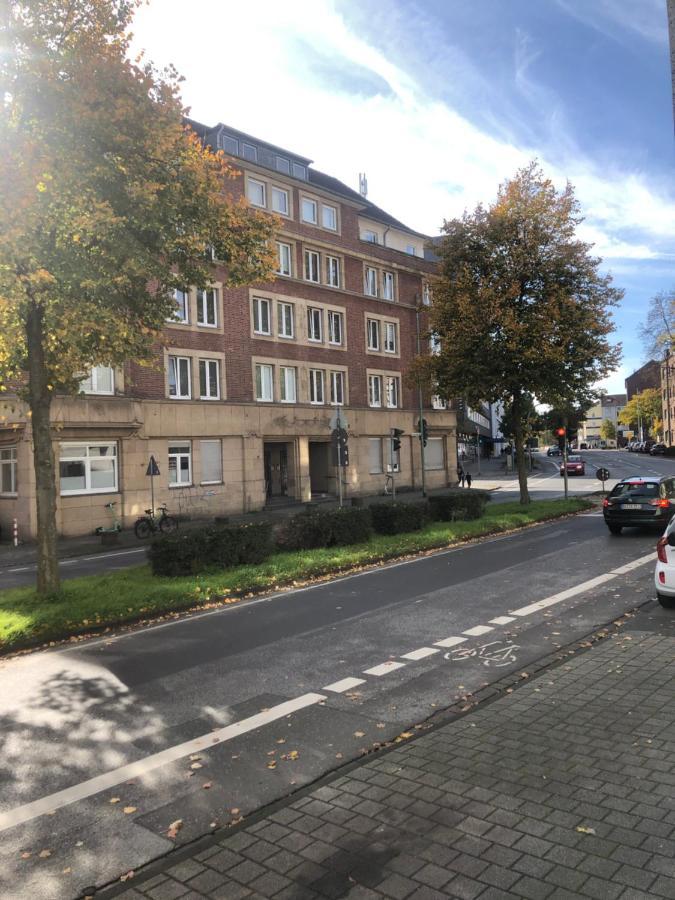 Golden Design Apartment Familie Business 6 Pers Buero Fitnessecke Naehe Messe Dus 1000 Mbit Duisburg Exteriör bild